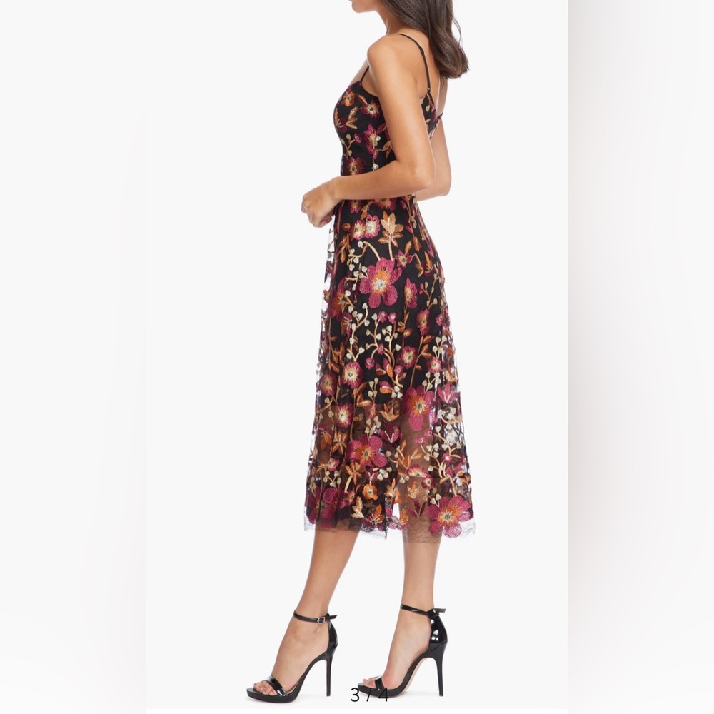 Dress the population Uma floral midi dress - Picture 3 of 4